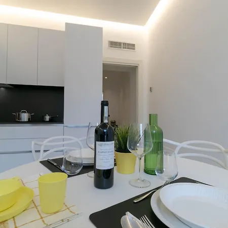 Apartment Welcomely - Casa Posta Como
