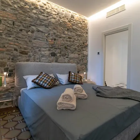 Welcomely - Casa Posta * Como